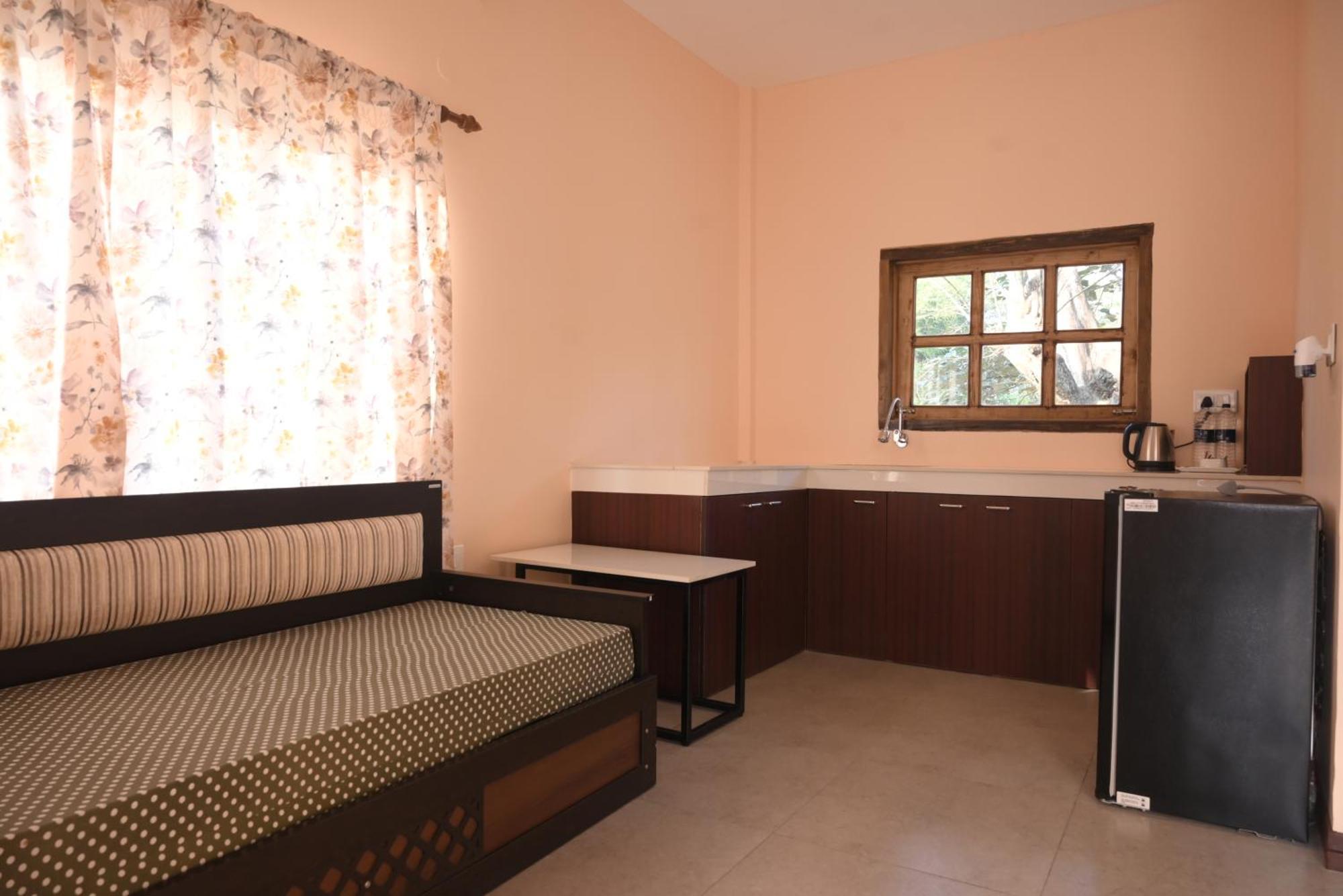 Landmark Woods Hotel Kaziranga Ngoại thất bức ảnh