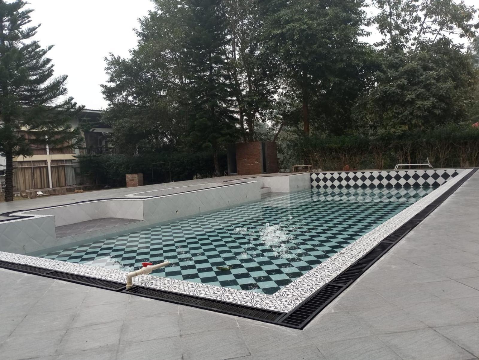 Landmark Woods Hotel Kaziranga Ngoại thất bức ảnh